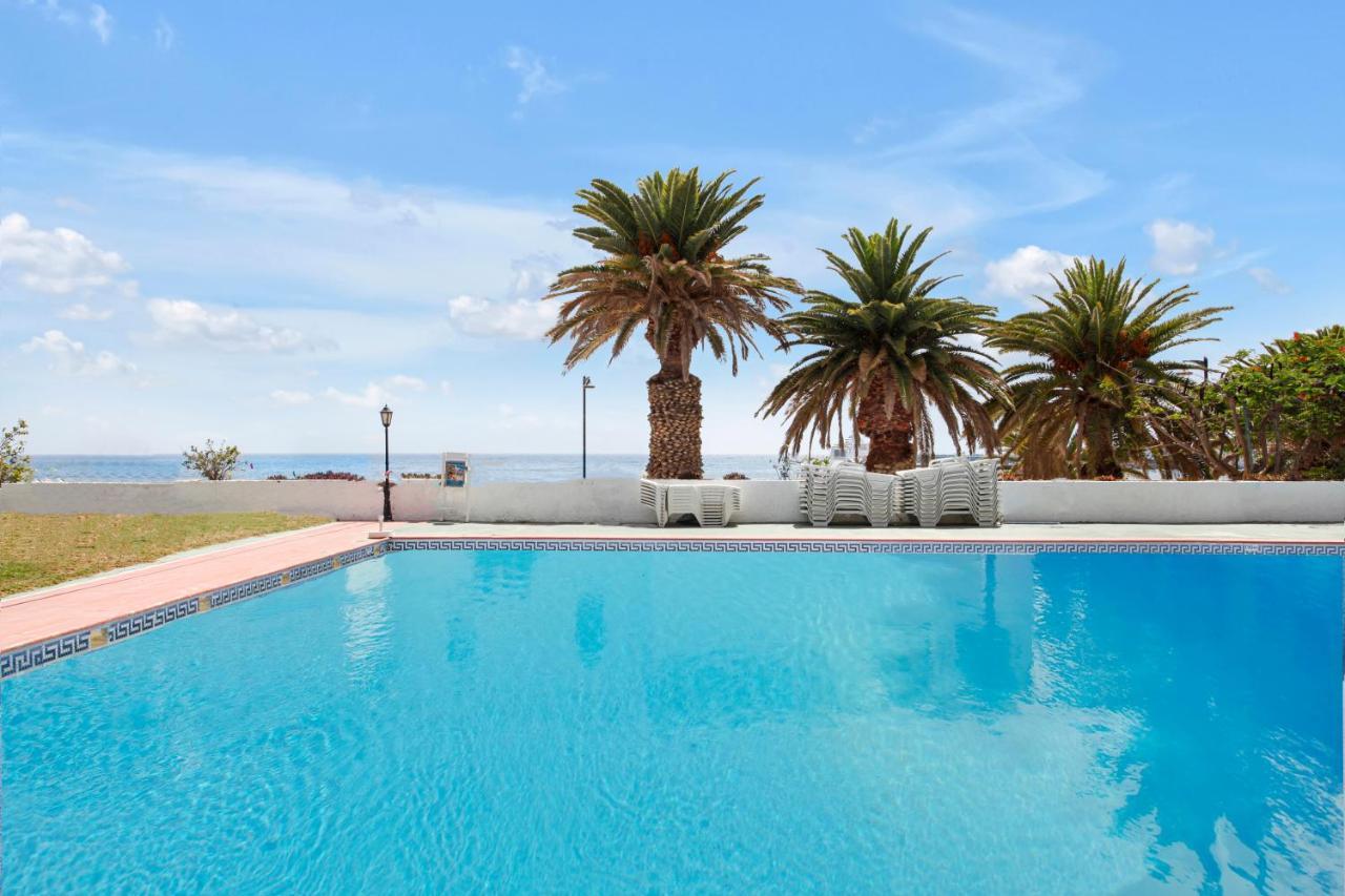 Stunning Holidays, Large Terrace On The Sea Лос Кристианос Екстериор снимка